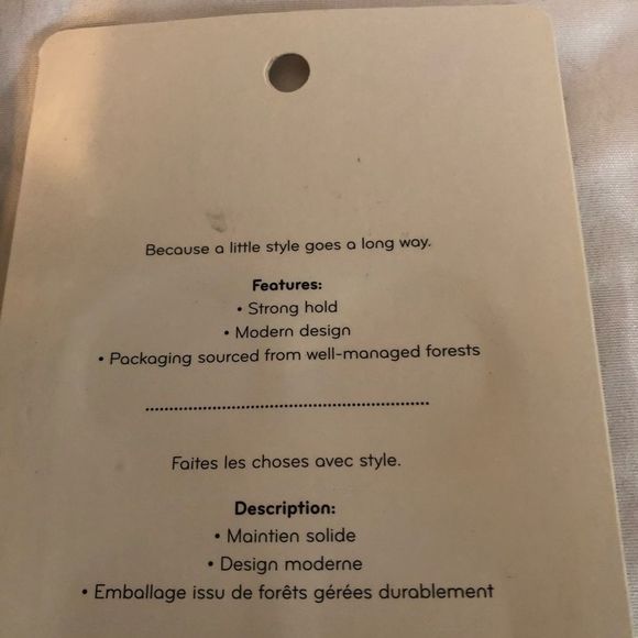 Ubrand chips and magnets new - Picture 3 of 5